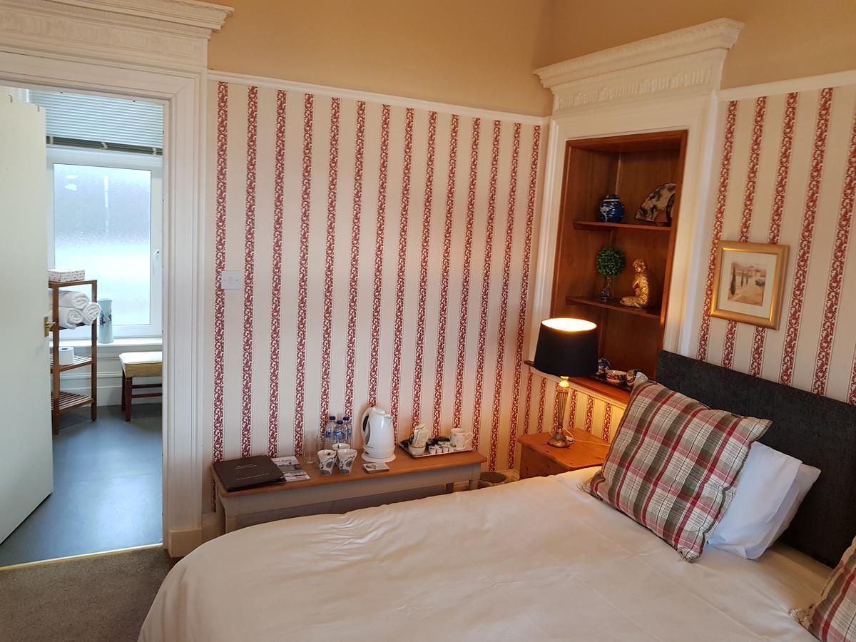 Seaview Wellness Retreat And Guesthouse คาร์นูสตี ภายนอก รูปภาพ